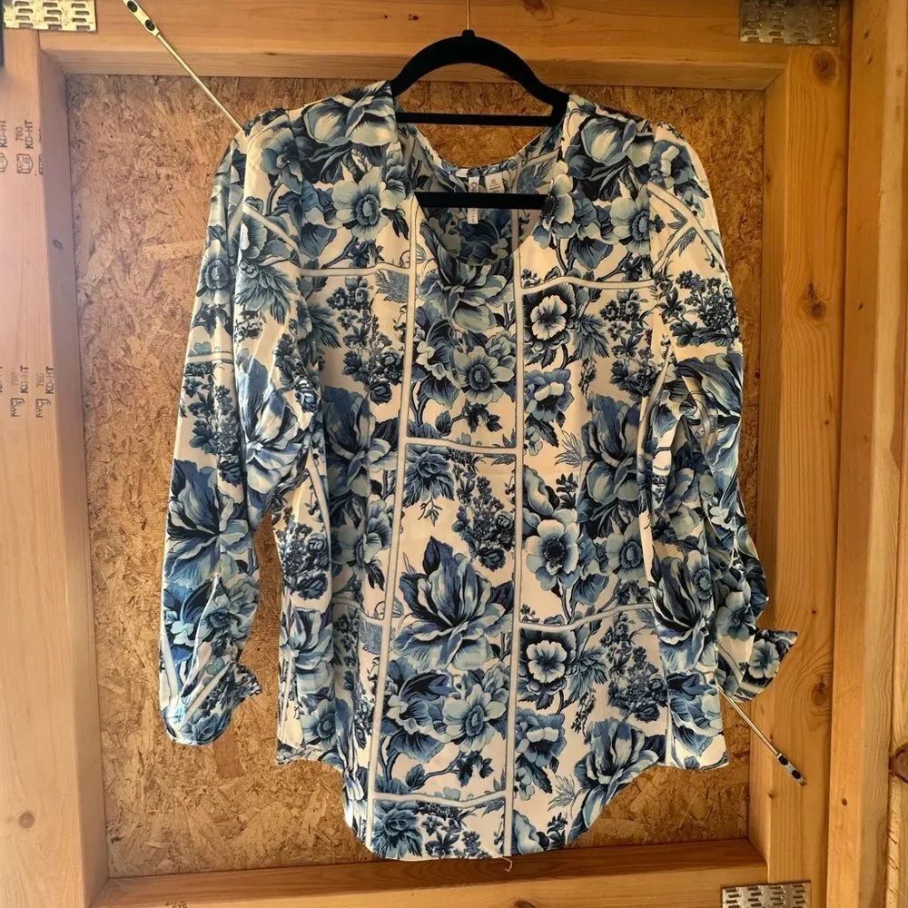 Cato Blue Floral Women's Blouse
